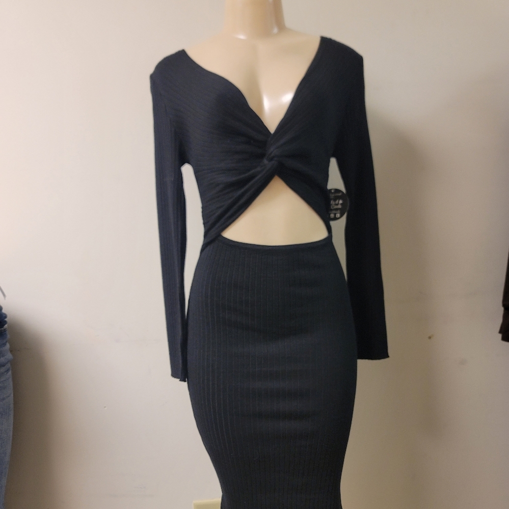 Black Cut-Out Long Sleeve Dress